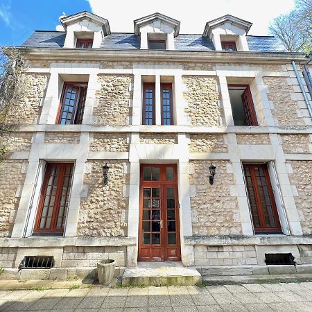 Le Melusine , A 50M De La Gare De Poitiers Leilighet Eksteriør bilde